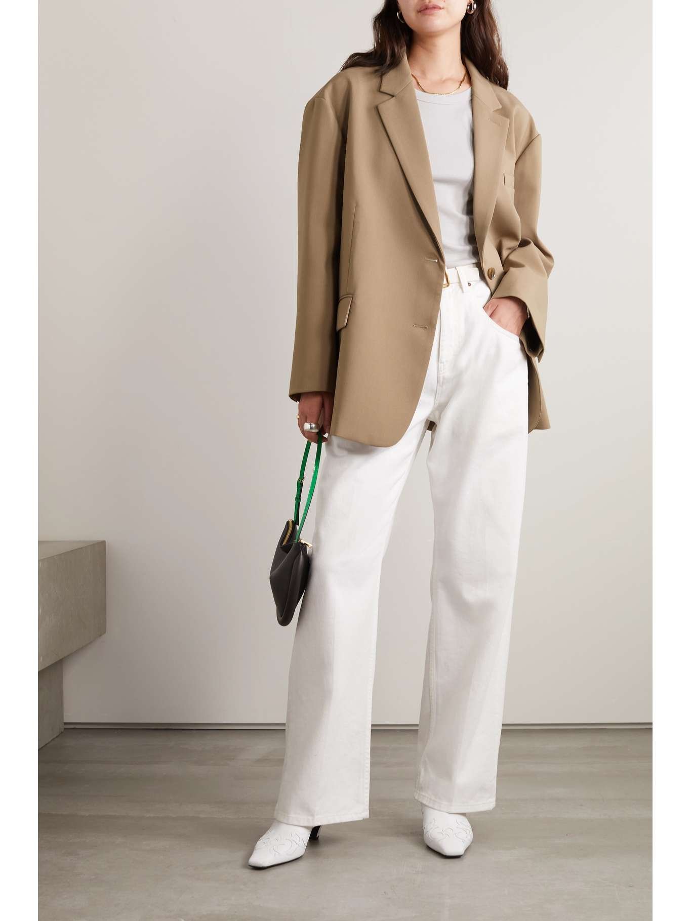 The Frankie Shop Bea crepe blazer