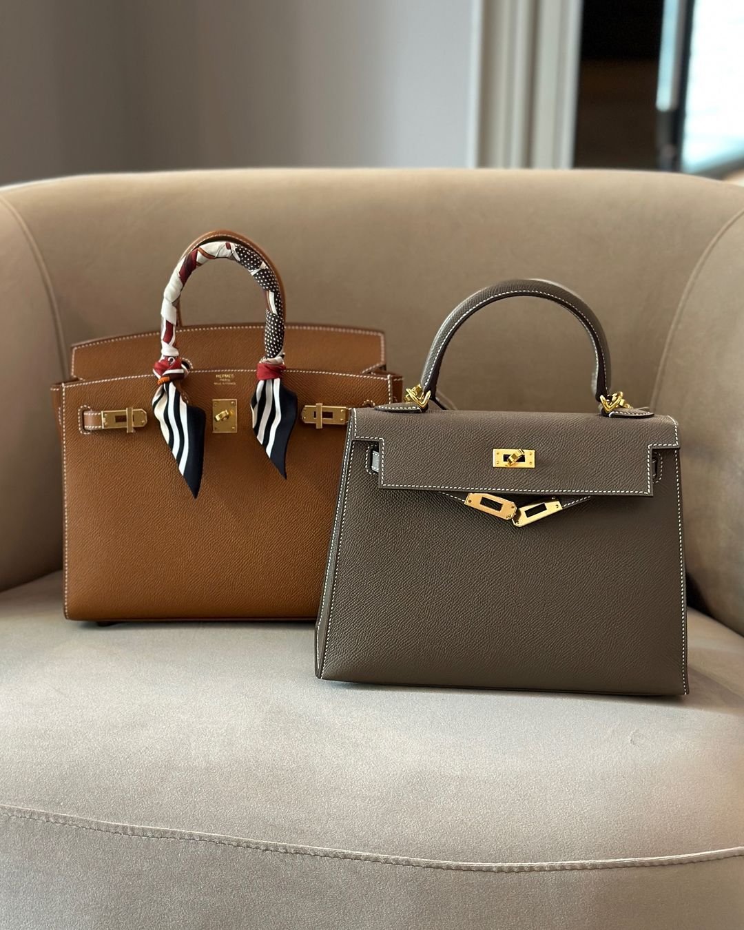 Hermès Birkin vs. Kelly: Which Bag Should You Choose?