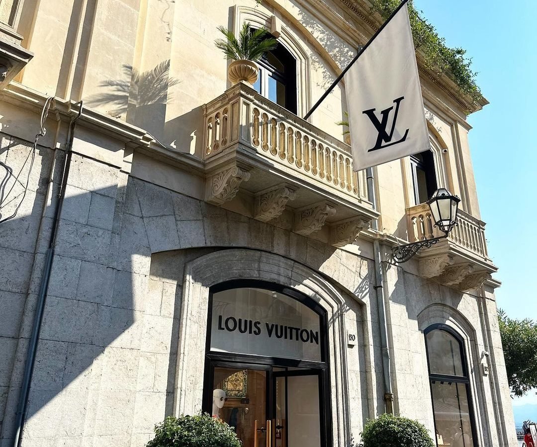 Luxury Fashion Myths