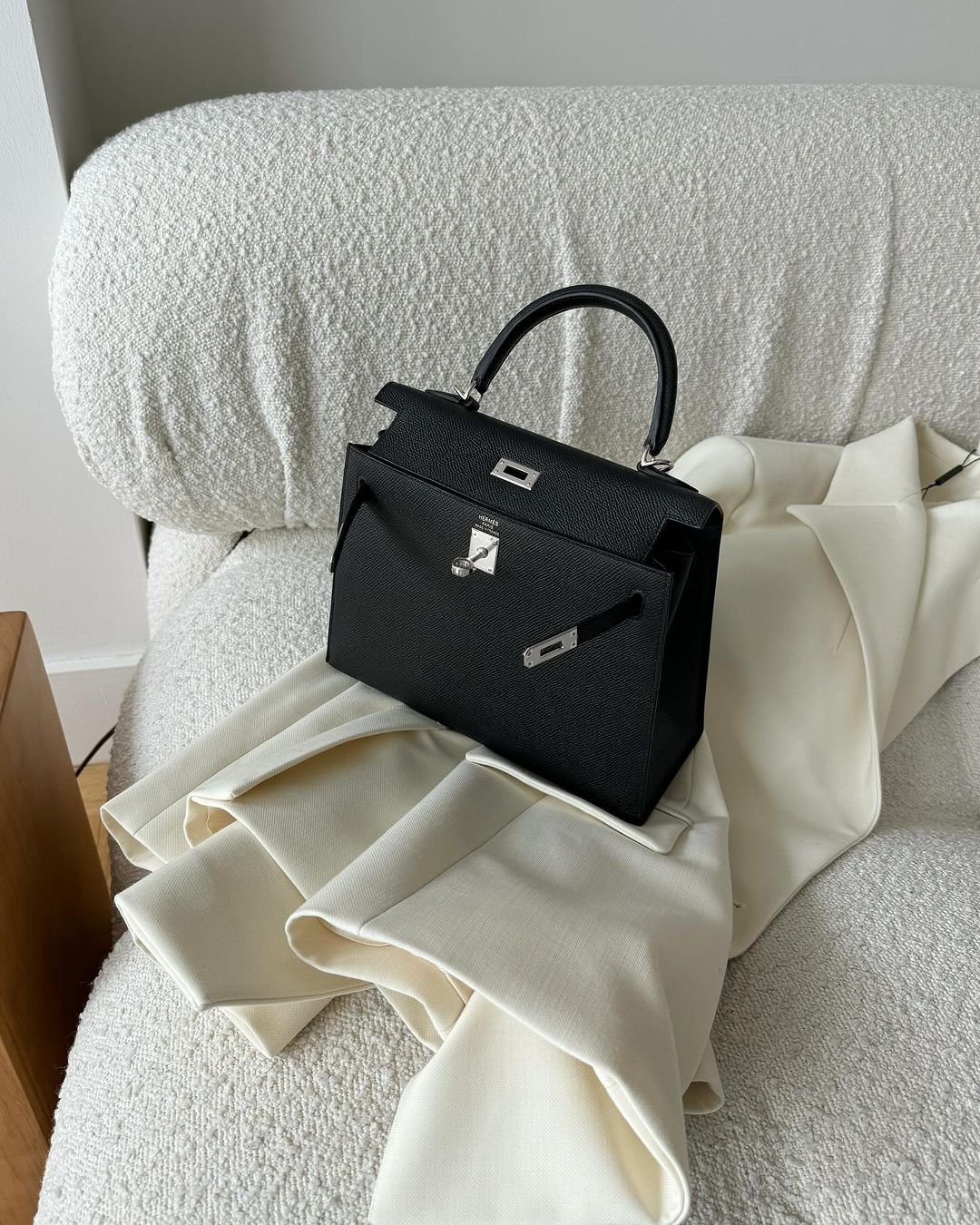 Hermes Kelly 25 Sellier Epsom Black