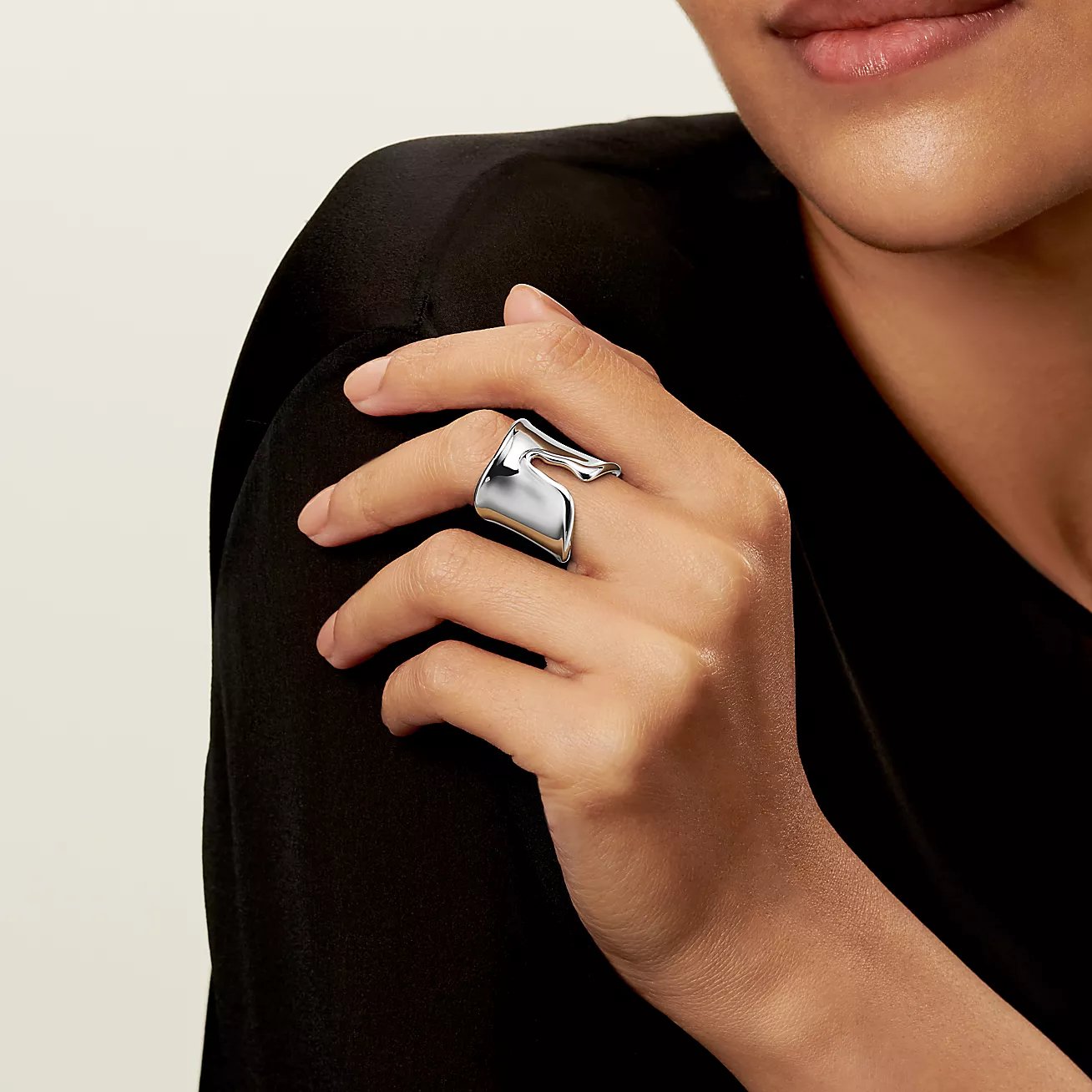 Tiffany & Co. Elsa Peretti® Split Ring