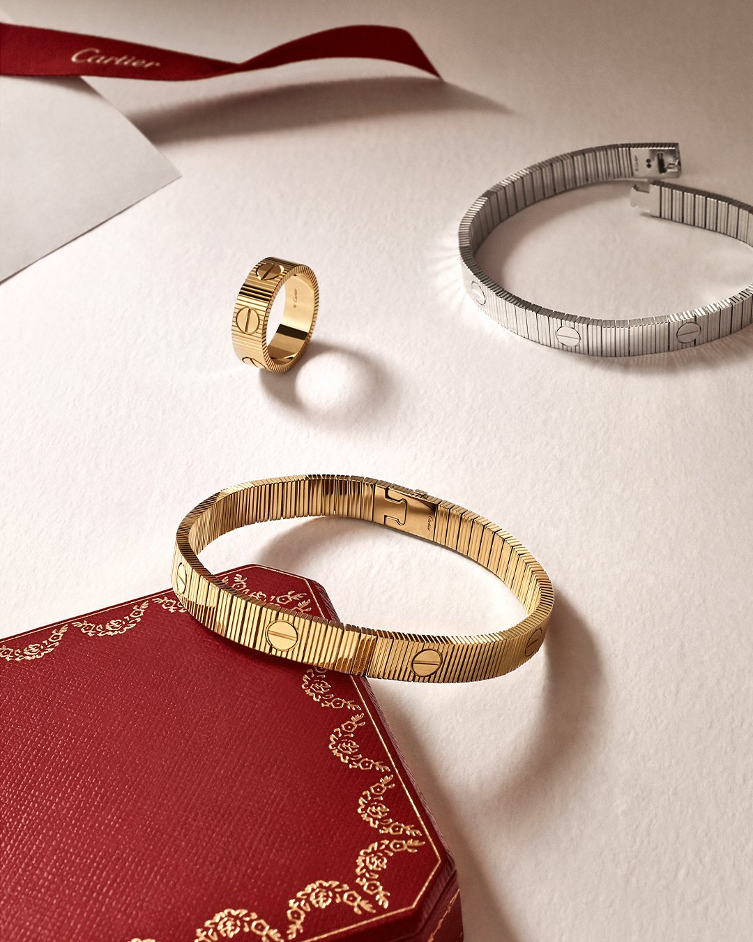 cartier love unlimited bracelet